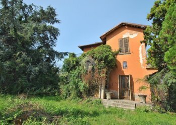 Villa Via Don Evasio Ferraris, Borgo d'Ale - foto 1