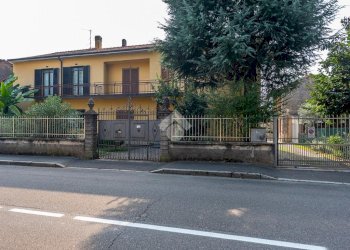 Semi-detached house Via Alberto Da Giussano, Rescaldina - photo 1