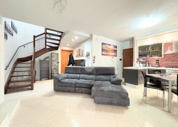 Quadrilocale Via Aldo Moro, La Loggia - foto 2