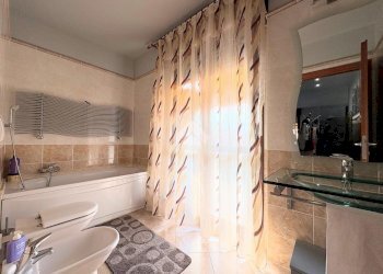 Quadrilocale Via Aldo Moro, La Loggia - foto 7