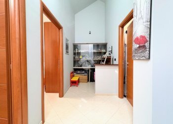 Quadrilocale Via Aldo Moro, La Loggia - foto 14