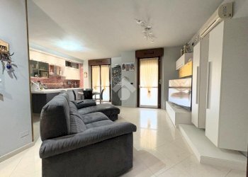 Quadrilocale Via Aldo Moro, La Loggia - foto 29