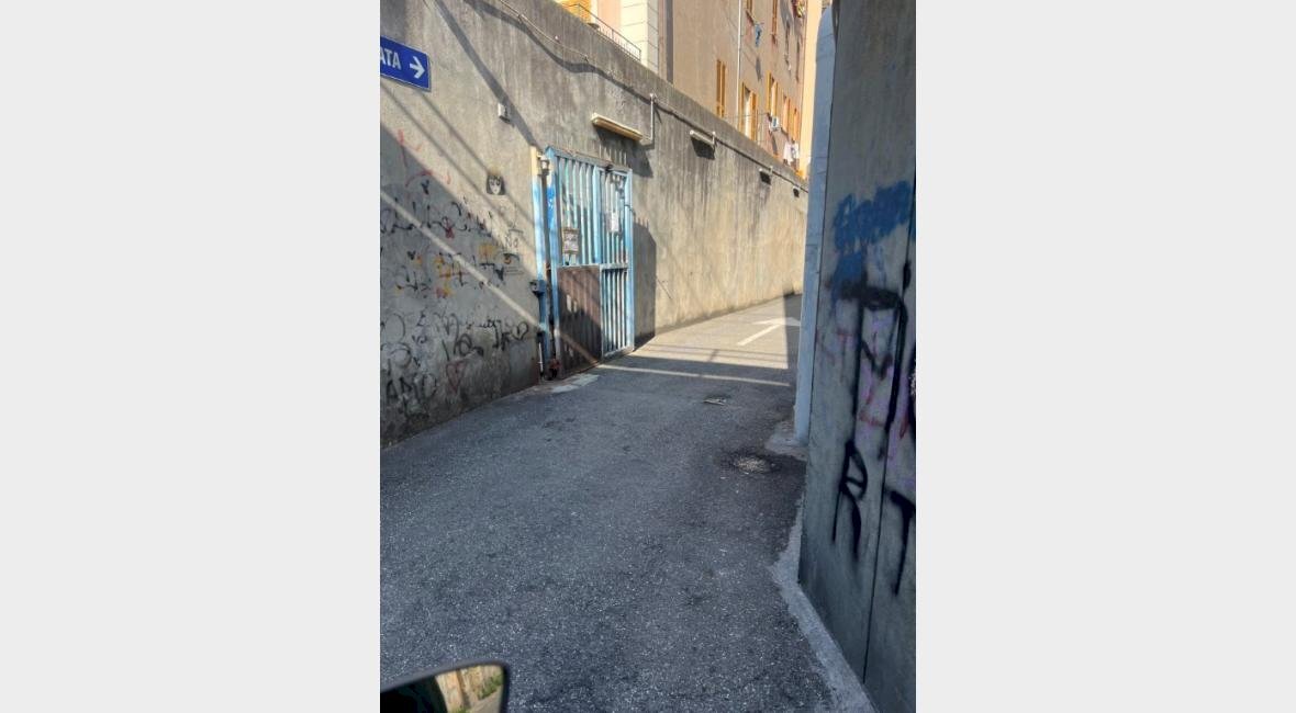 Posto Auto Genova - foto 2
