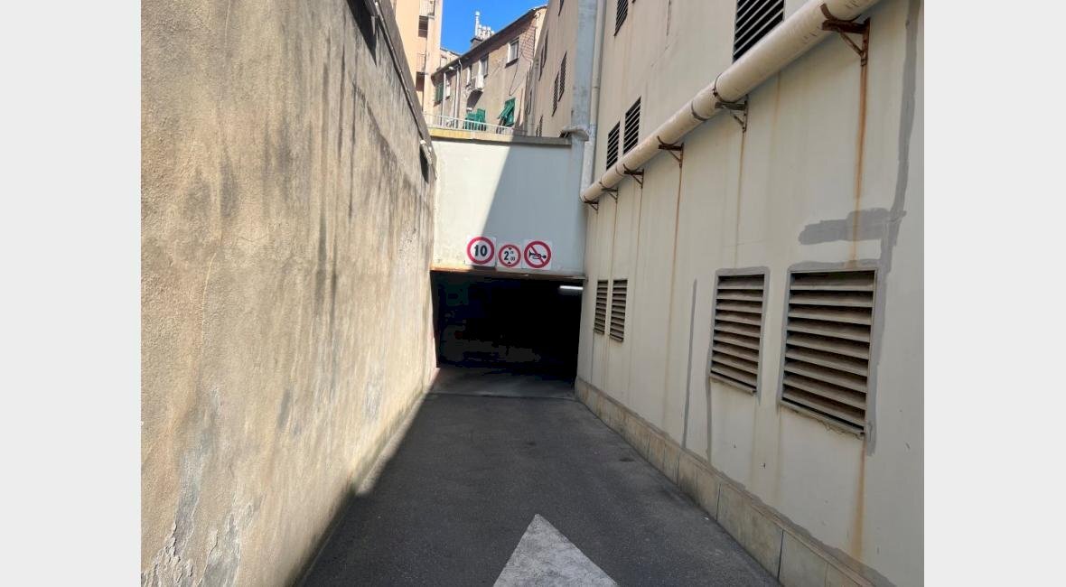 Posto Auto Genova - foto 3