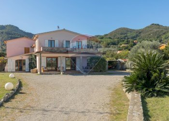 Villa Via Bucine, snc 
 San Giovanni, Portoferraio - foto 8