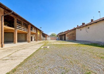 Independent house Via IV Novembre, Caluso - photo 2