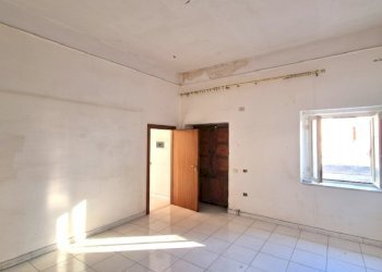 Casa indipendente Mondragone - foto 3