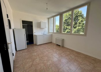 Monolocale Via della Beverara 226, Bologna (zona Navile) - foto 2