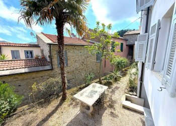 Foto 1 - Rustico Borgata Ubaga Costa, Borghetto d'Arroscia - foto 1