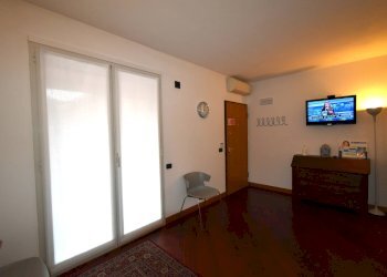 Foto 6 - Three-room apartment Via Zappello
 
1, Villa d'Adda - photo 6