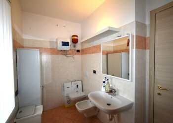 Foto 16 - Three-room apartment Via Zappello
 
1, Villa d'Adda - photo 16