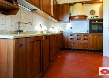 Cucina abitabile - Casa semi indipendente Località Mezzano
 
14, Stella - foto 21