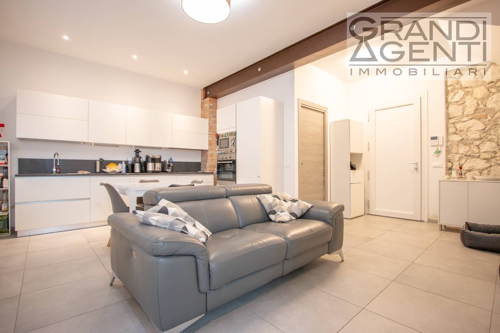 Foto 2 - Trilocale Via San Giovanni Lupatoto, Verona - foto 2