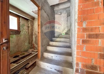 Scale - Rustico Vicolo Gariboldi
 
6, Bisuschio - foto 4