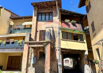 Edificio all\'aperto - Rustico Vicolo Gariboldi
 
6, Bisuschio - foto 19