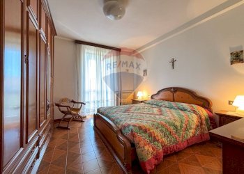 Camera / camera da letto - Casa semi indipendente via Saltrio
 
29, Viggiù - foto 28