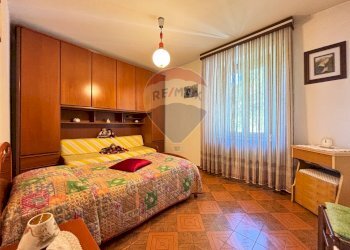 Camera / camera da letto - Casa semi indipendente via Saltrio
 
29, Viggiù - foto 30