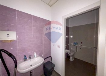 Bagno - Negozio Via Roma
 
74, Viggiù - foto 11