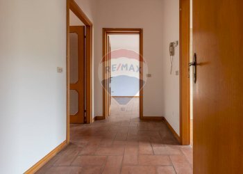 Hall / corridoio - Casa semi indipendente VIA PROVINCIALE
 
29, Mesenzana - foto 26