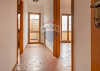 Hall / corridoio - Casa semi indipendente VIA PROVINCIALE
 
29, Mesenzana - foto 27