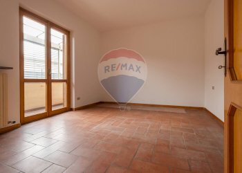 Stanza vuota - Casa semi indipendente VIA PROVINCIALE
 
29, Mesenzana - foto 29