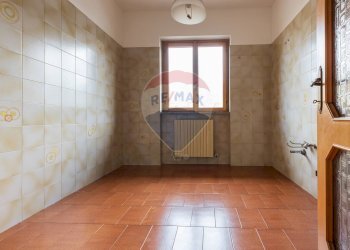 Stanza vuota - Casa semi indipendente VIA PROVINCIALE
 
29, Mesenzana - foto 31