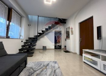 Soggiorno - Casa semi indipendente Via Elvezia
 
4, Saltrio - foto 3