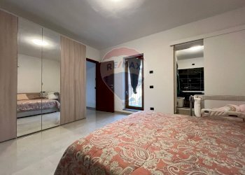 Camera / camera da letto - Casa semi indipendente Via Elvezia
 
4, Saltrio - foto 10