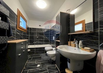 Bagno - Casa semi indipendente Via Elvezia
 
4, Saltrio - foto 15