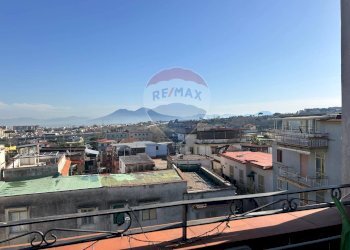 Edificio all\'aperto - Quadrilocale PIAZZA NICOLA ROMANO
 
14, Napoli - foto 20