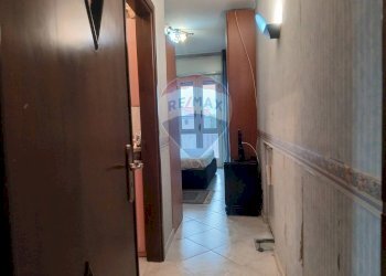 Hall / corridoio - Quadrilocale PIAZZA NICOLA ROMANO
 
14, Napoli - foto 24