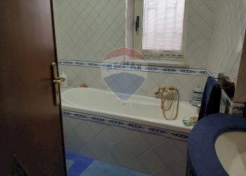 Bagno - Quadrilocale PIAZZA NICOLA ROMANO
 
14, Napoli - foto 33