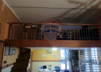 Edificio all\'aperto - Quadrilocale PIAZZA NICOLA ROMANO
 
14, Napoli - foto 54