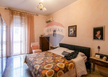 Camera / camera da letto - Trilocale Villaggio II Zia Lisa
 
117, Catania - foto 5