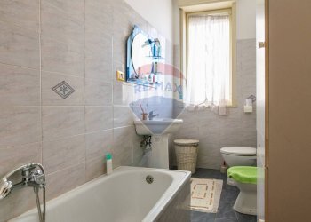 Bagno - Trilocale Villaggio II Zia Lisa
 
117, Catania - foto 9