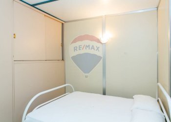 Camera / camera da letto - Villa Via Tamigi
 
20, Catania - foto 32