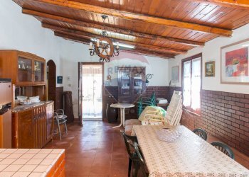 Sala da pranzo - Villa Via Tamigi
 
20, Catania - foto 43