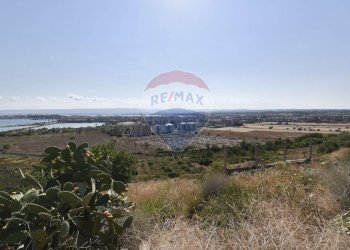 Vista dell\'acqua - Terreno agricolo Contrada Scardina
 
snc, Augusta - foto 10