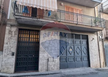 Edificio all\'aperto - Appartamento VIA VARESE
 
20, Paterno - foto 9