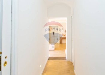 Hall / corridoio - Casa semi indipendente Via Roma
 
210, San Giovanni la Punta - foto 21