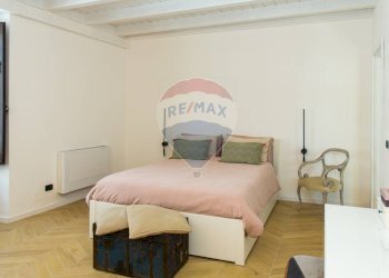 Camera / camera da letto - Casa semi indipendente Via Roma
 
210, San Giovanni la Punta - foto 30