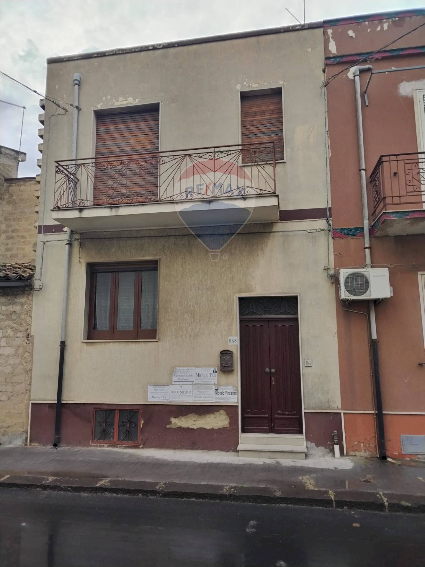 Edificio all\'aperto - Casa indipendente Via Vittorio Veneto
 
646, Grammichele - foto 1