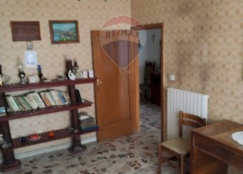 Hall / corridoio - Casa indipendente Via Vittorio Veneto
 
646, Grammichele - foto 9