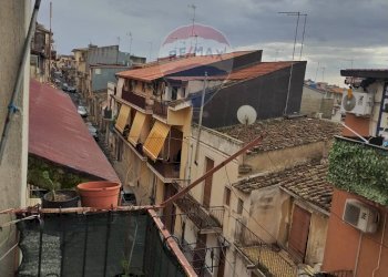 Balcone - Casa indipendente Via Vittorio Veneto
 
646, Grammichele - foto 18