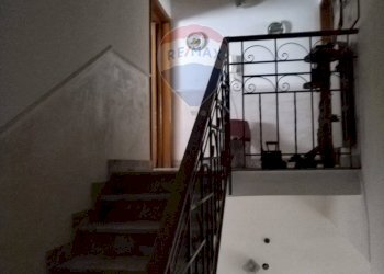 Scale - Casa indipendente Via Vittorio Veneto
 
646, Grammichele - foto 20