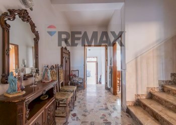 Hall / corridoio - Independent house Via Vittorio Veneto
 
646, Grammichele - photo 6