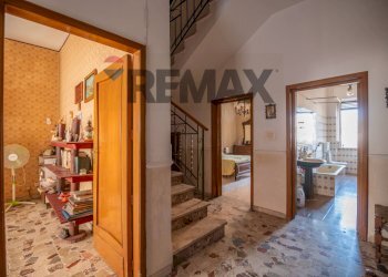Hall / corridoio - Independent house Via Vittorio Veneto
 
646, Grammichele - photo 14