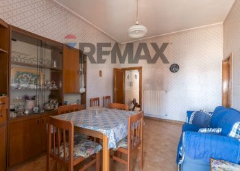 Sala da pranzo - Independent house Via Vittorio Veneto
 
646, Grammichele - photo 26