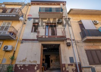 Edificio all\'aperto - Independent house Via Vittorio Veneto
 
646, Grammichele - photo 33
