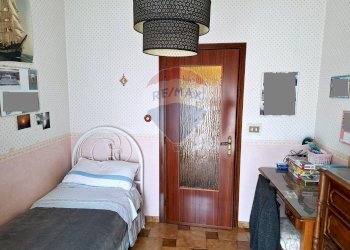 Camera / camera da letto - Quadrilocale Via Caduti del lavoro
 
7, Mascalucia - foto 8